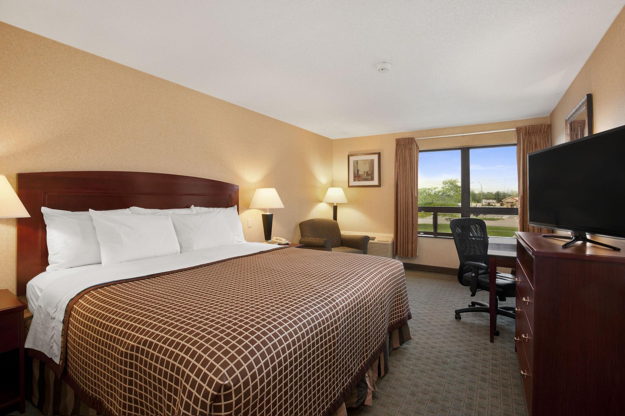 Days Inn By Wyndham Utica Ngoại thất bức ảnh